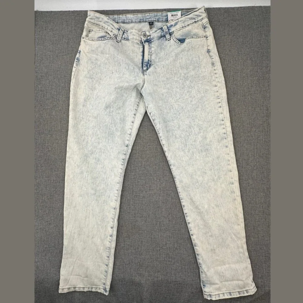Brand New INC Denim Mid Rise Straight Jeans 16/33 Indigo Acid MSRP: $69.50‎